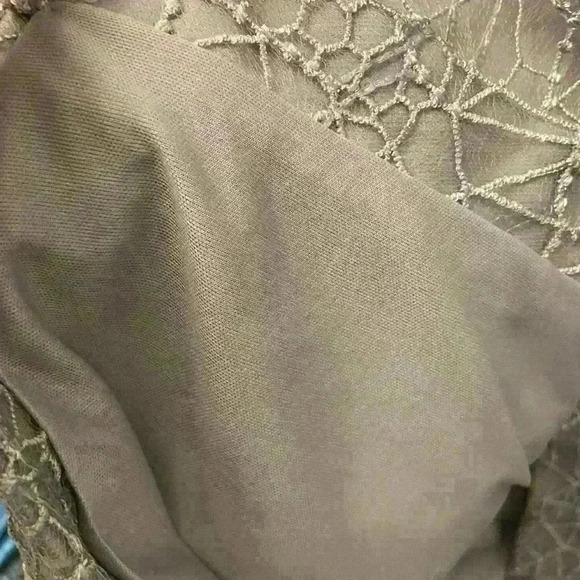 Mac Duggal Long Sleeve V Neck Midi Dress in Platinum 12408 Size 14 NWT - Picture 14 of 14